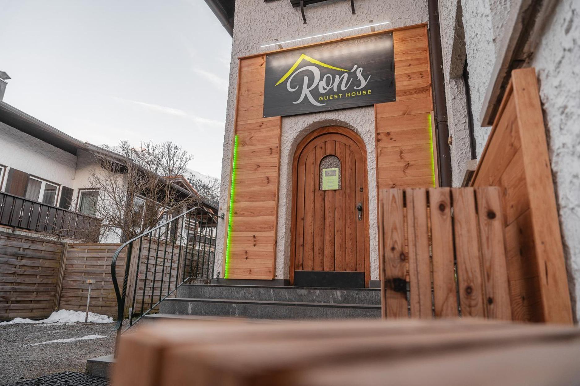 - Ron's Gasthuis Oberstdorf